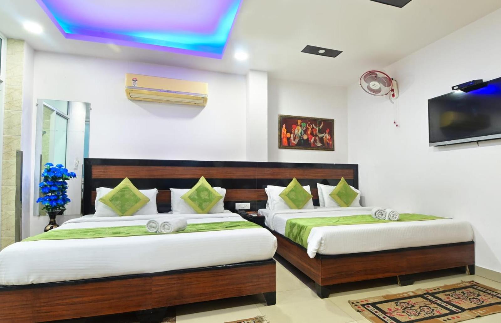Hotel Emporio View - New Delhi Railway Station - Paharganj מראה חיצוני תמונה
