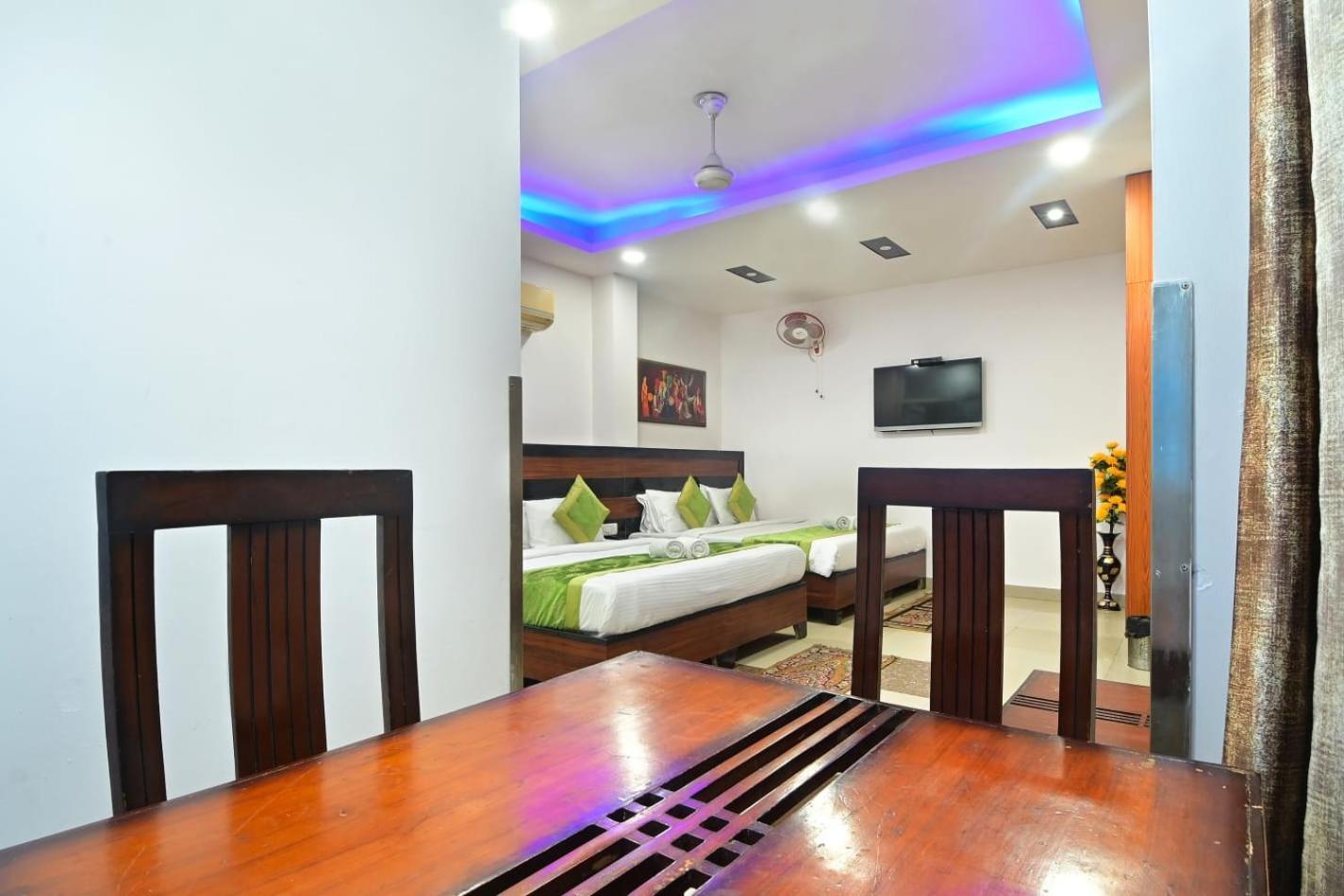 Hotel Emporio View - New Delhi Railway Station - Paharganj מראה חיצוני תמונה